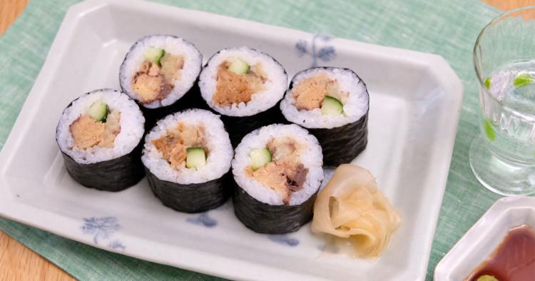 サバ缶おつまみレシピ⑨｜サバ缶のり巻き